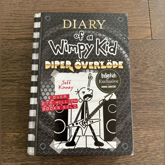 Diary of a wimpy kid - Diaper Overload hard cover book - Picture 1 of 2